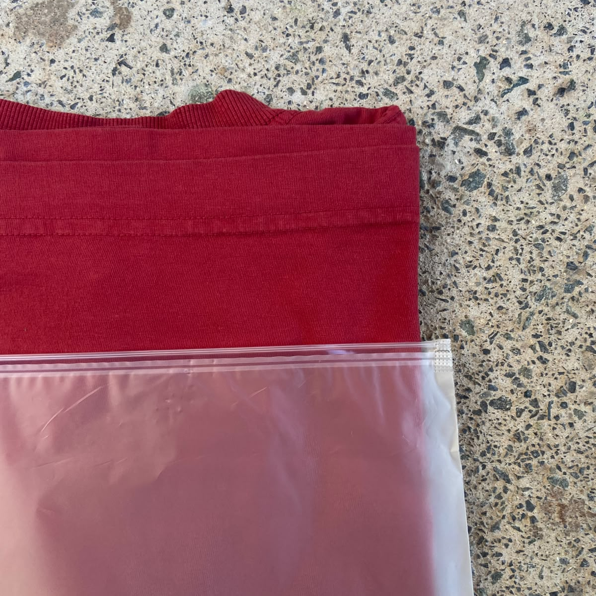 CAMISETA BORDO