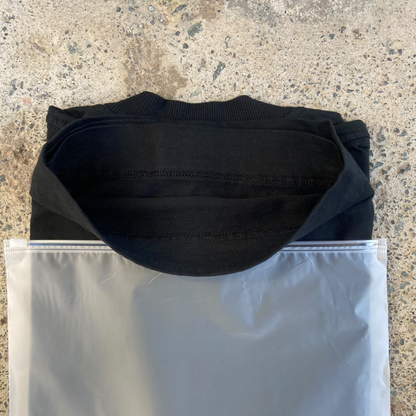 CAMISETA PRETA